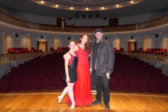 Con el profesor de viola Miguel Zarazaga y la bailarina Paula Murilo tras el concierto con Camerata Contrapunto en e Teatro Monumental Bellas Artes de Tarazon