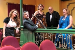 Teatro Liceo de Santoña con el ensemble Más que Voces 2