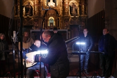 Paco-Moya-del-sello-IBS-Classical-en-la-grabación-con-Francisco-López-tiorba-y-Coro-Ars-Poliphonica