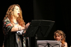 Concierto Teatro Liceo Santoña con el Ensemble Más que Voces