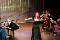 Concierto Teatro Liceo Santoña con el Ensemble Más que Voces