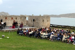 Concierto del Ensemble Más que Voces en el Fuerte Antiguo del Torco de Suances